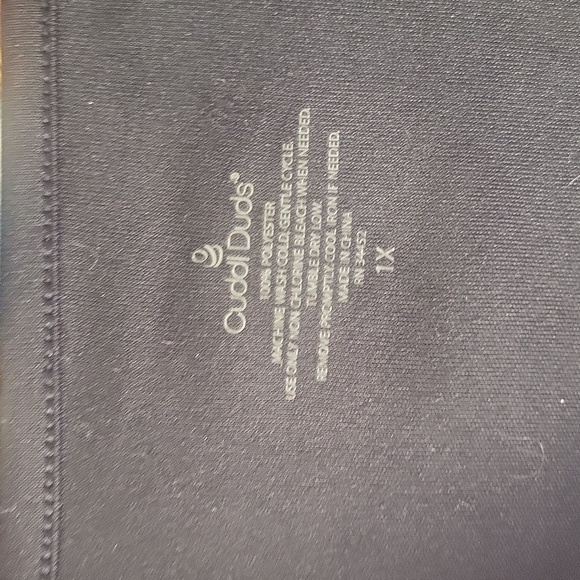 Cuddl duds top - Picture 3 of 3